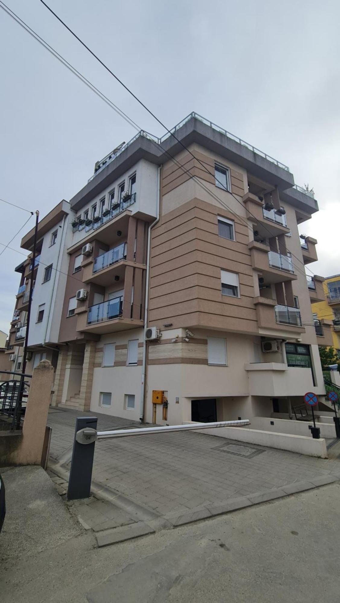 Design Apartment Business Lux 4 Star "Rio" Completely Business Lux Place In The City Center & Free Included Industry Optical Wifi & Netflix & Keyless Code Entry & Full Smart App & Kitchen & Washing Machine & Wide Terrace & Secure 2 Parking Place Чуприя Екстер'єр фото