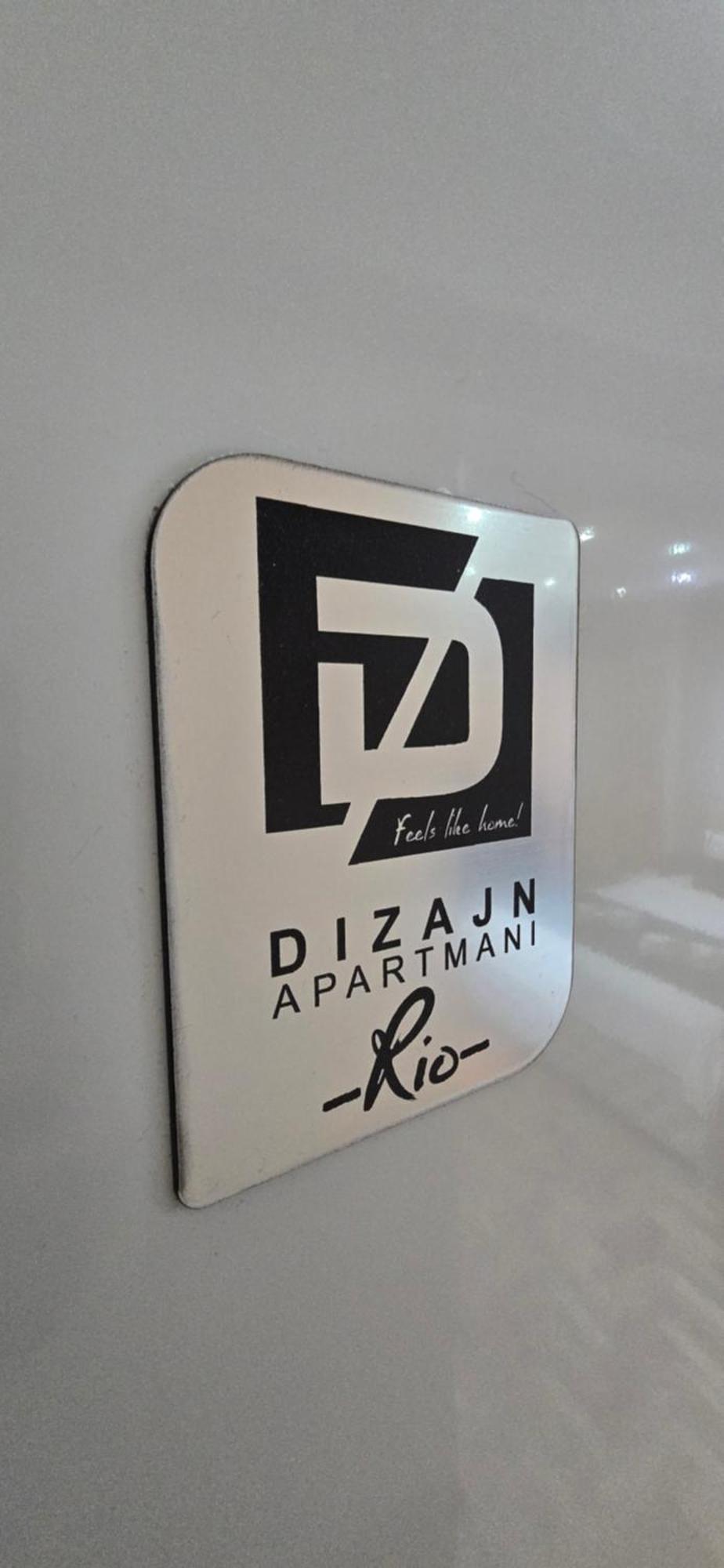 Design Apartment Business Lux 4 Star "Rio" Completely Business Lux Place In The City Center & Free Included Industry Optical Wifi & Netflix & Keyless Code Entry & Full Smart App & Kitchen & Washing Machine & Wide Terrace & Secure 2 Parking Place Чуприя Екстер'єр фото