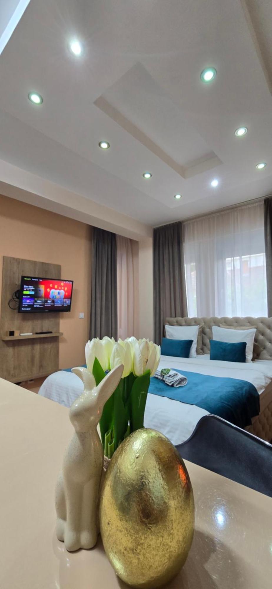 Design Apartment Business Lux 4 Star "Rio" Completely Business Lux Place In The City Center & Free Included Industry Optical Wifi & Netflix & Keyless Code Entry & Full Smart App & Kitchen & Washing Machine & Wide Terrace & Secure 2 Parking Place Чуприя Екстер'єр фото